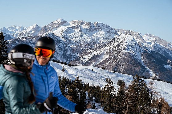 Foto Salzkammergut TourismusKarl Steinegger Skifahren im Skigebiet Dachstein West